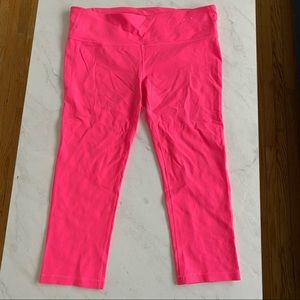 Gap Active Capri Workout Leggings, Size L ✨